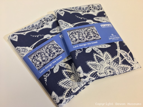 Lace Design Tea Towel product photo